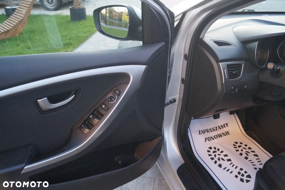 Hyundai i30 - 14