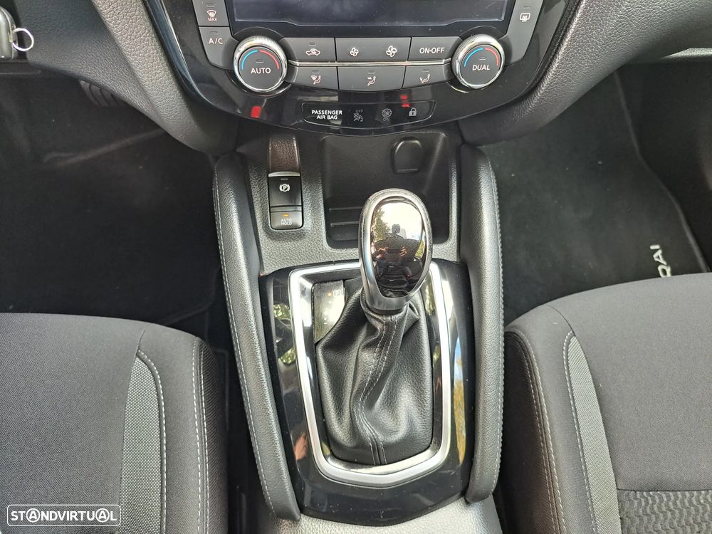 Nissan Qashqai 1.5 dCi N-Style DCT - 32