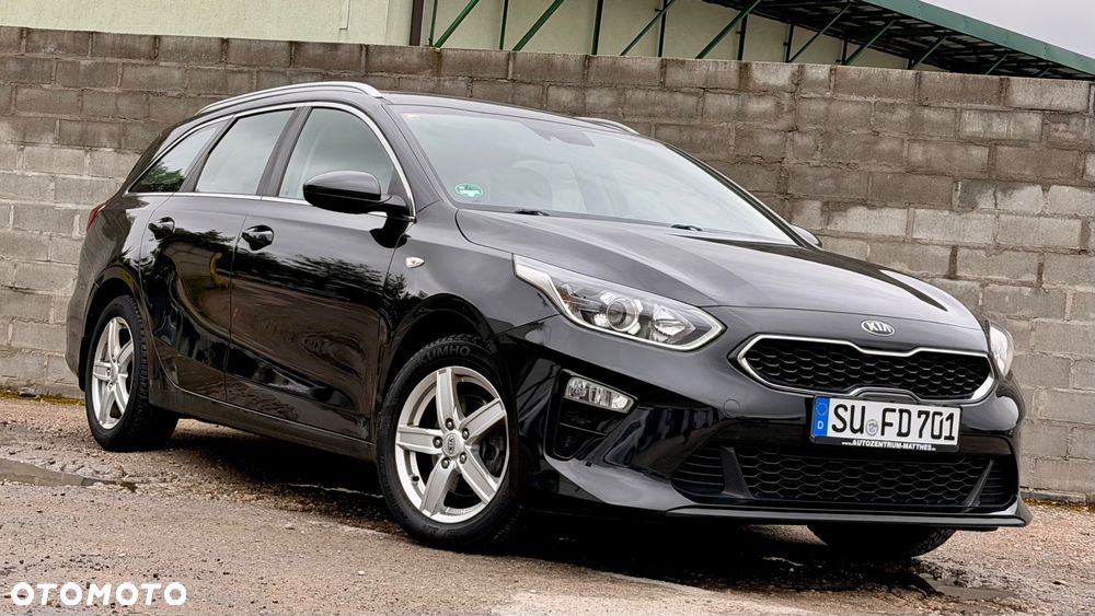 Kia Ceed 1.4 T-GDI DCT OPF Platinum Edition - 28