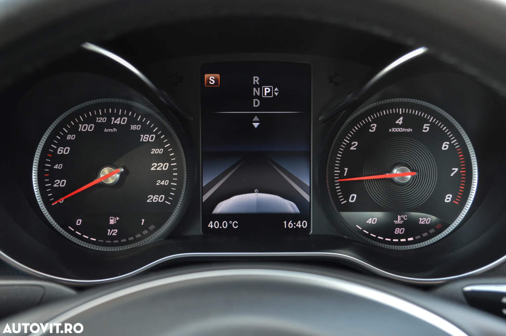 Mercedes-Benz C 180 (BlueEFFICIENCY) 7G-TRONIC Avantgarde - 8