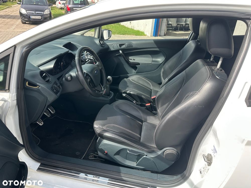 Ford Fiesta 1.6 Ti-VCT S - 11