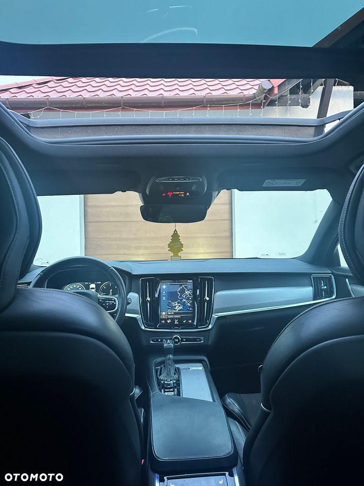 Volvo V90 D3 R-Design - 18