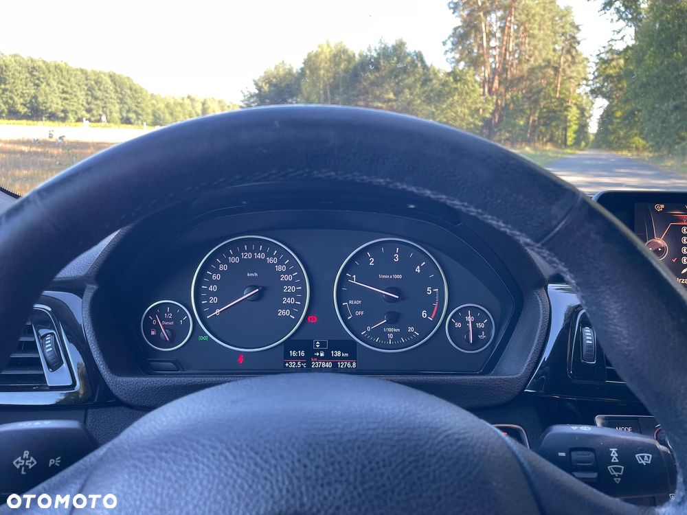 BMW Seria 3 318d Advantage - 17