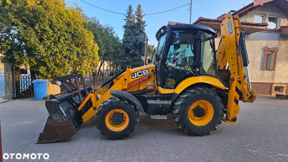JCB 3 CX CONTRACTOR - 4