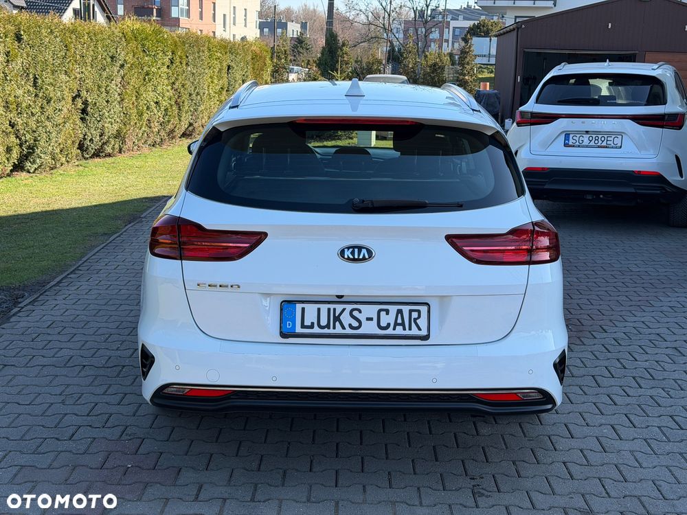 Kia Ceed 1.4 L Business Line Plus - 4