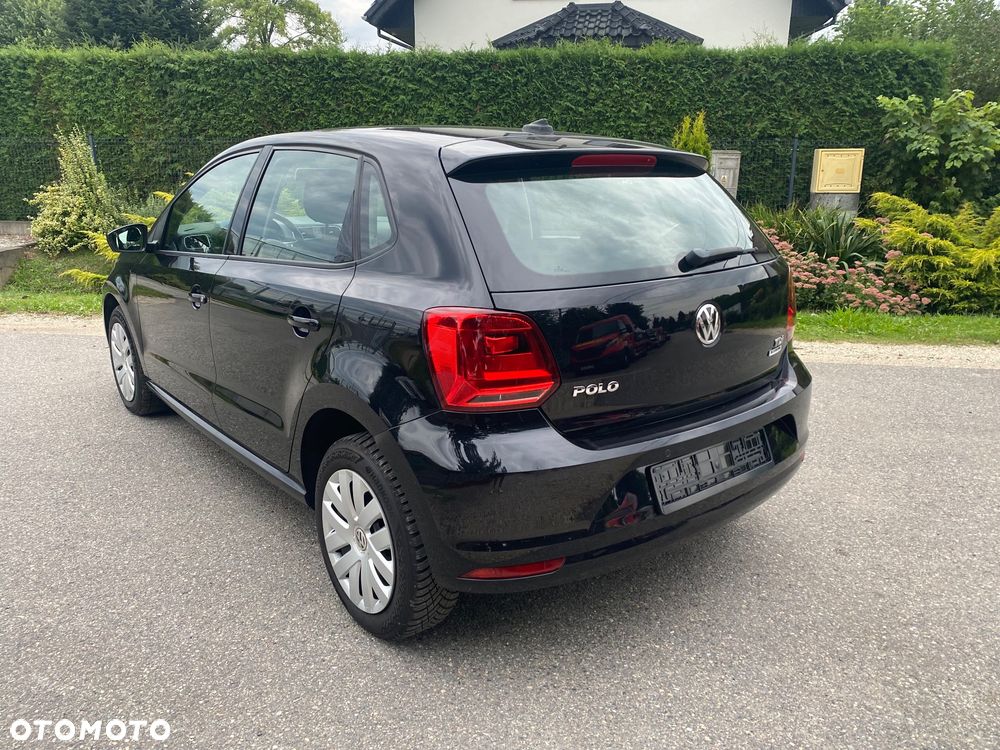 Volkswagen Polo 1.4 TDI (Blue Motion Technology) Comfortline - 17