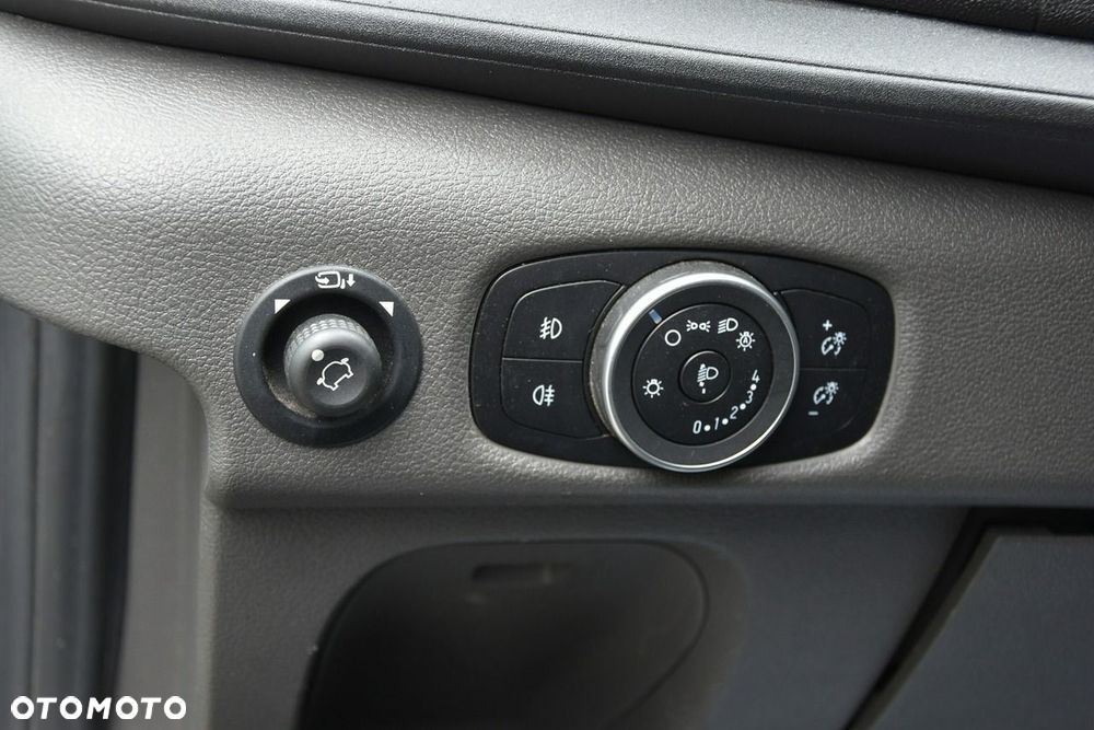 Ford Transit - 27