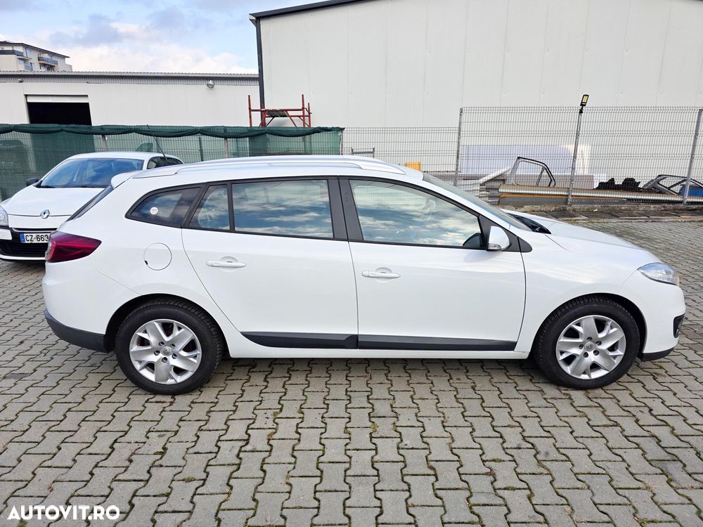 Renault Megane dCi 110 FAP Paris Business - 14