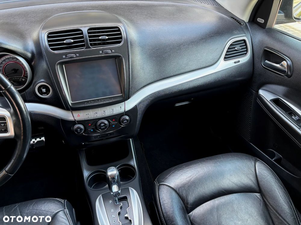 Fiat Freemont 2.0 Multijet Black Code AWD - 13