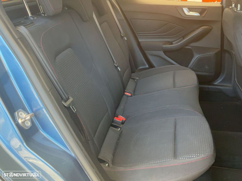 Ford Focus 1.5 TDCi EcoBlue ST-Line Aut. - 10