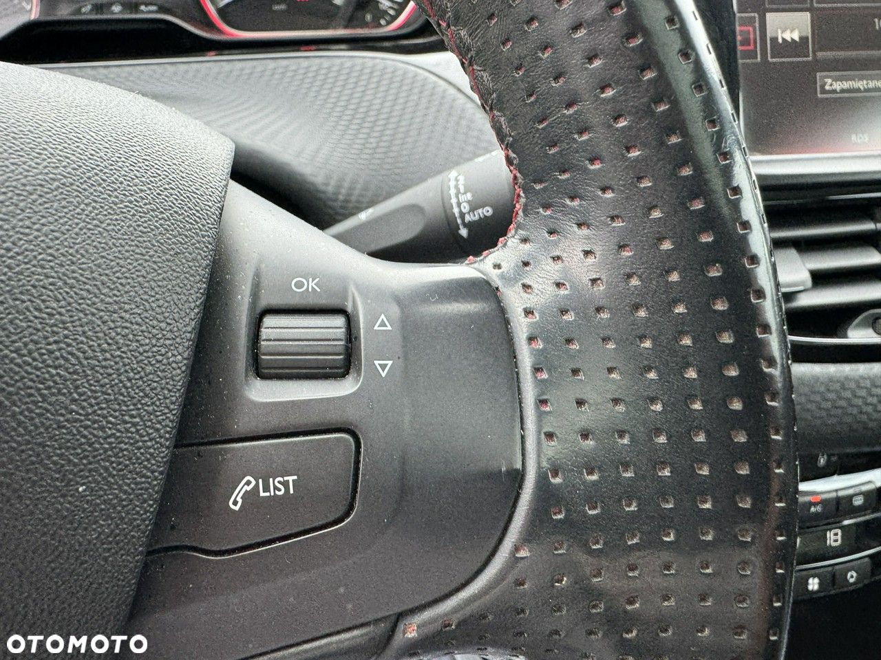 Peugeot 2008 - 23