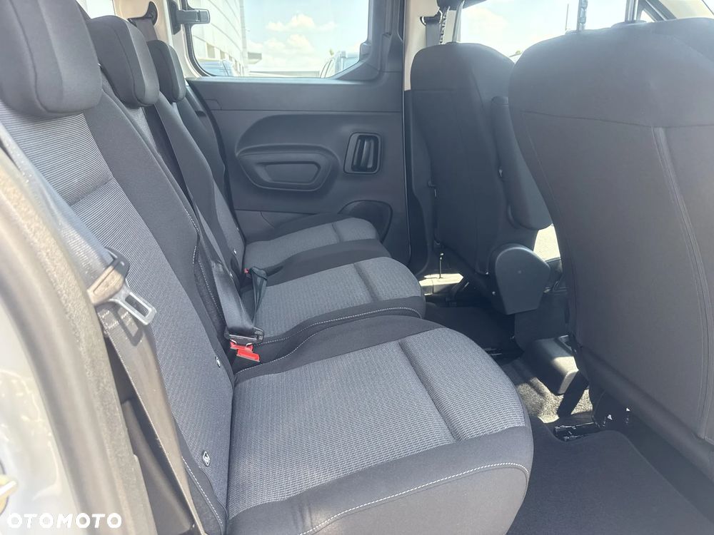 Toyota Proace City Verso Long 1.5 D-4D Business - 9