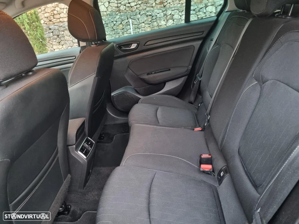 Renault Mégane Sport Tourer 1.5 Blue dCi Limited - 13