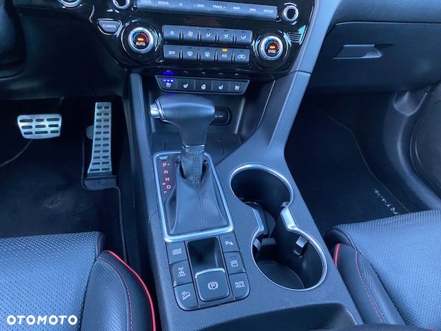 Kia Sportage 2.0 CRDI AWD Eco-Dynamics+ (48V M-H) GT LINE - 22