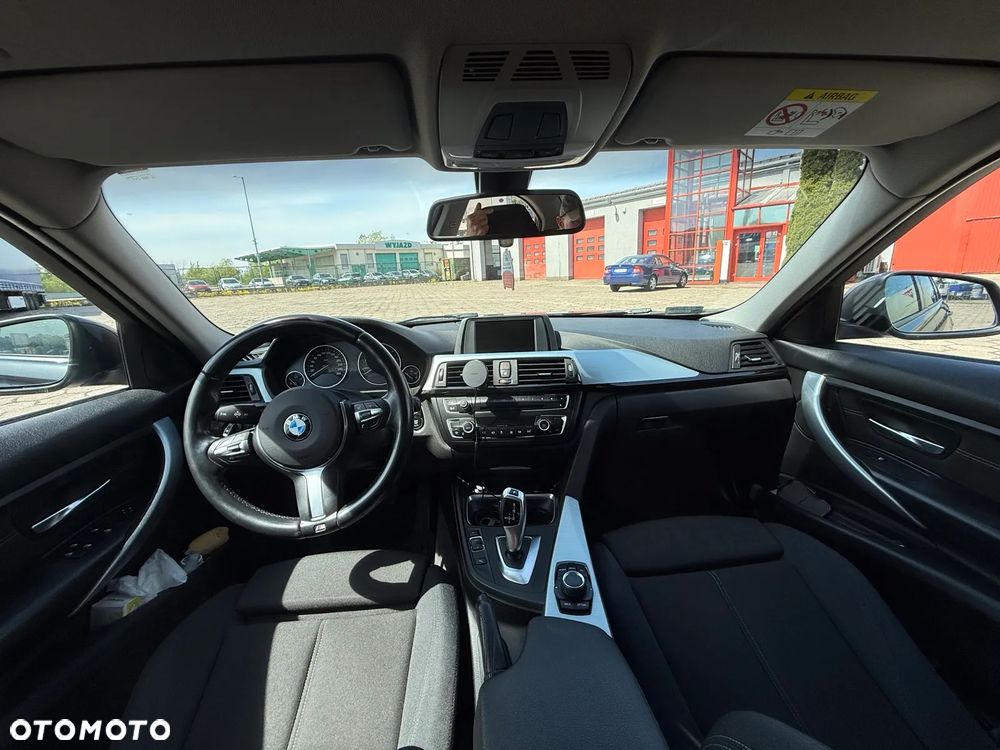 BMW Seria 3 - 22