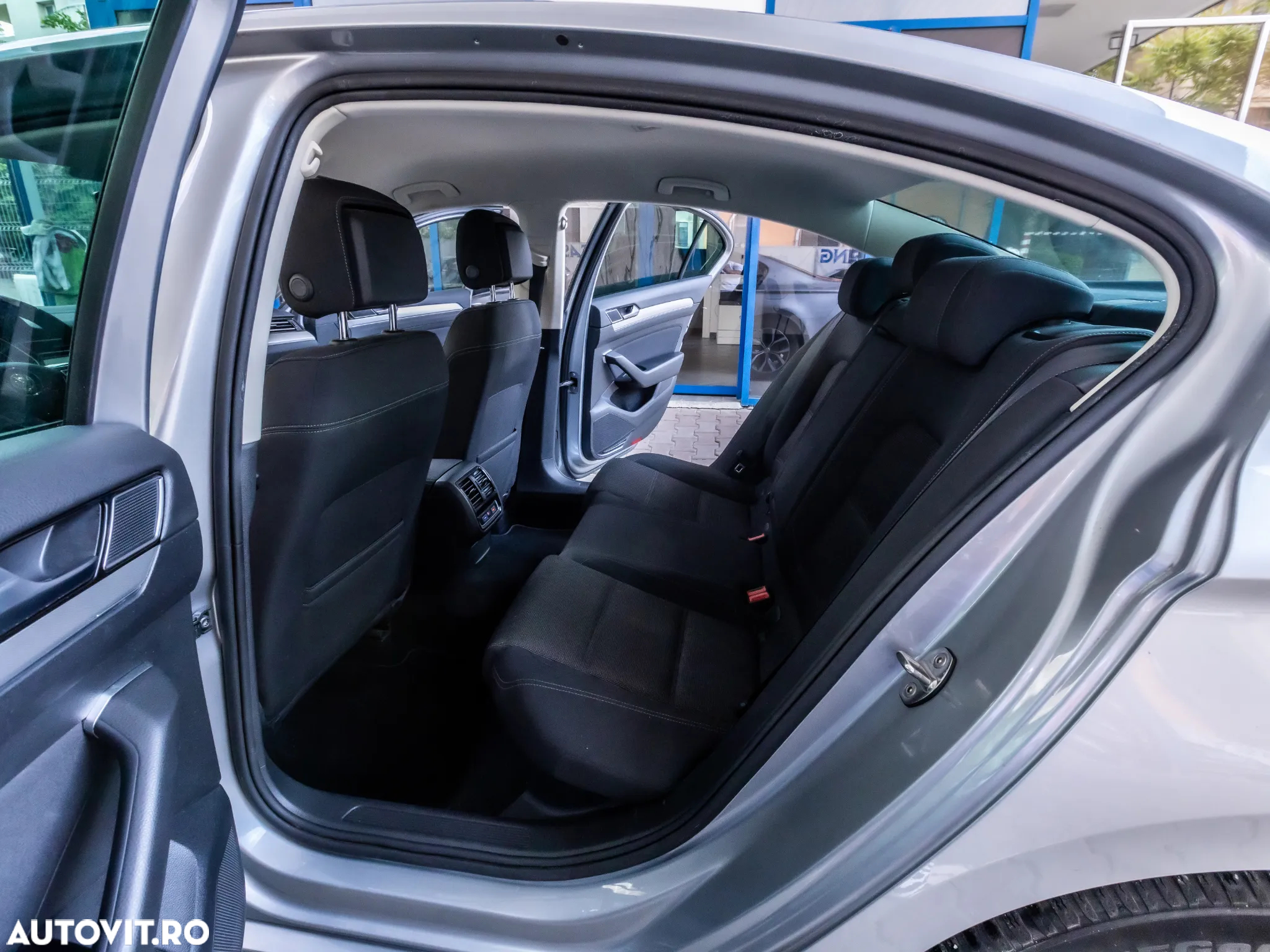 Volkswagen Passat Variant 1.5 TSI ACT OPF DSG Comfortline - 14