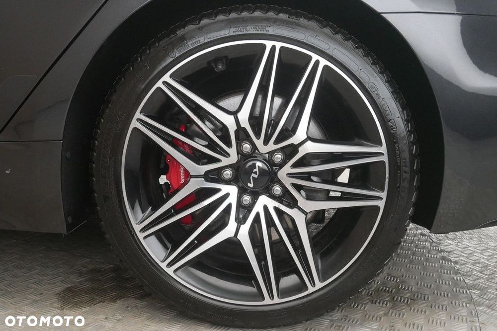 Kia Stinger 3.3 T-GDI V6 GT Prestige Line AWD - 14