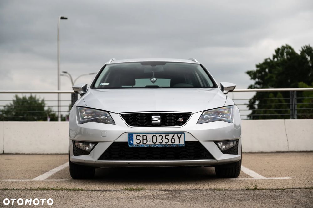 Seat Leon 2015 photo 2