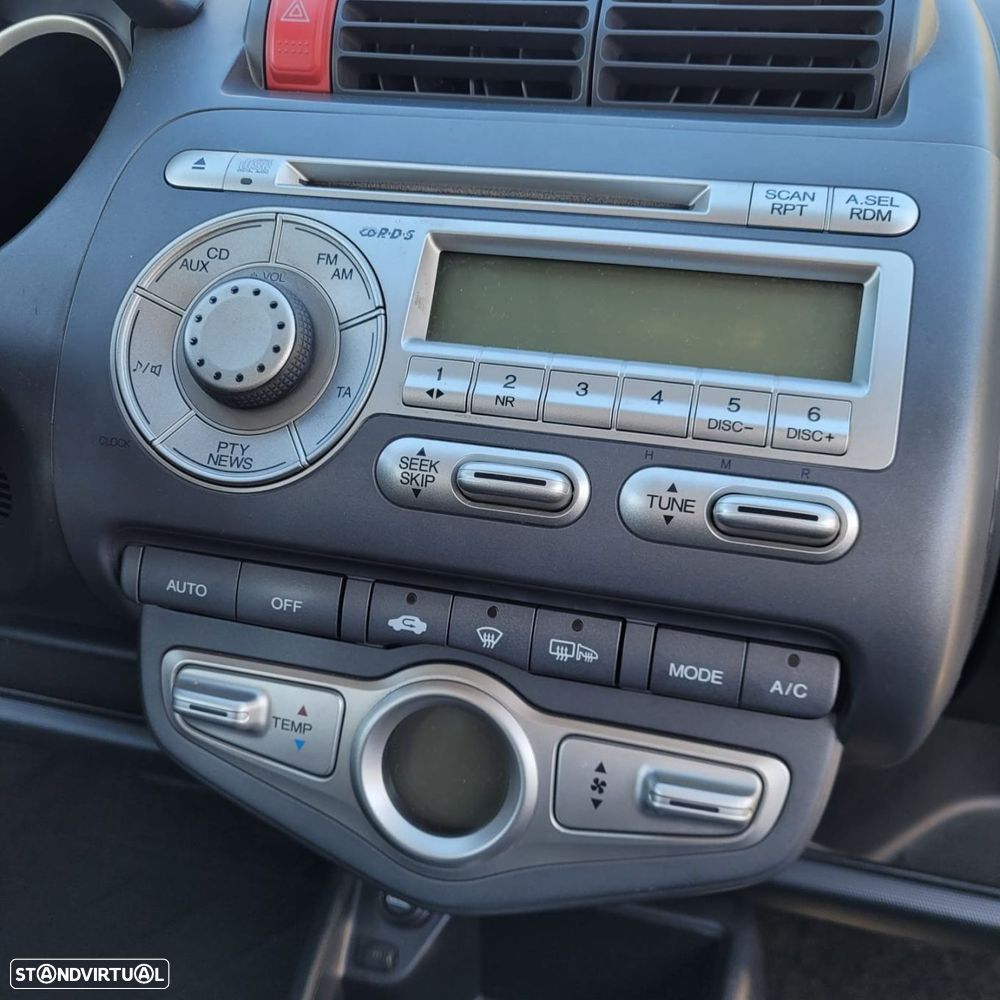 Honda Jazz 1.4 ES CVT - 9