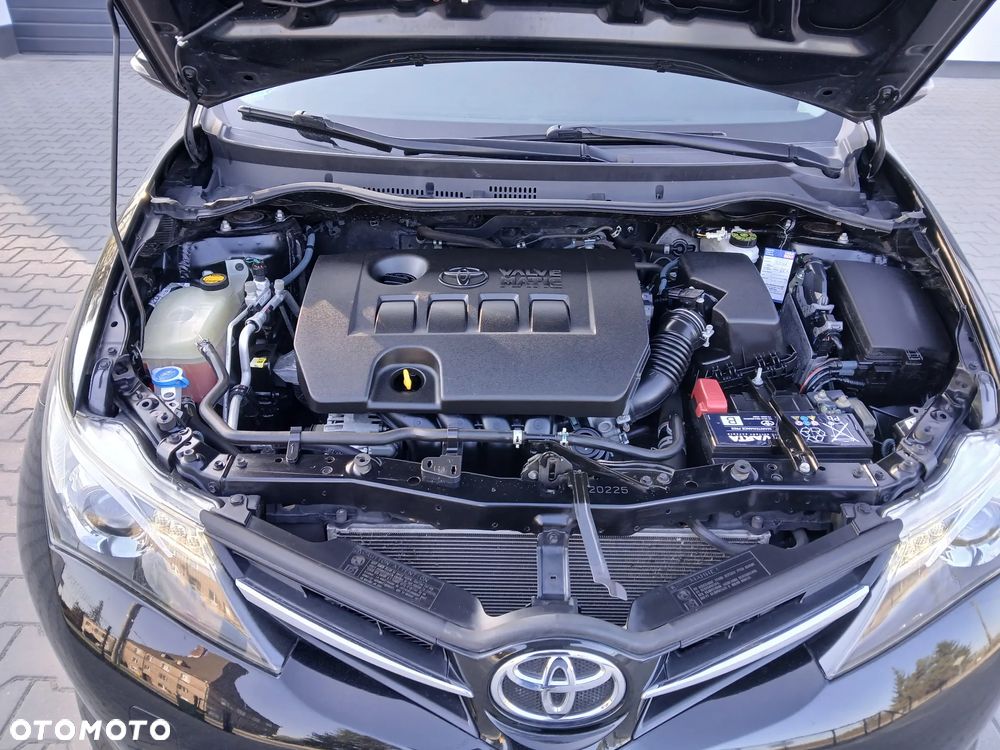 Toyota Auris 1.6 Valvematic Edition - 6