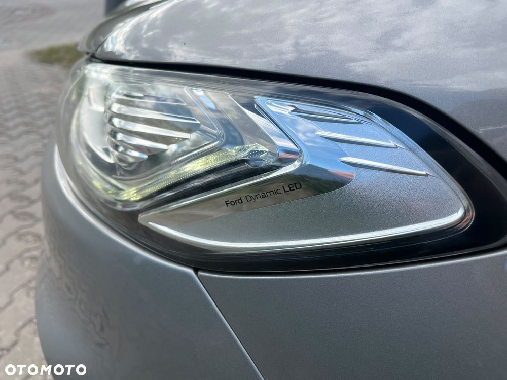 Ford Mondeo 2.0 TDCi Titanium - 33