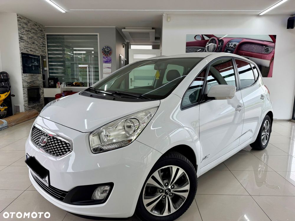 Kia Venga - 30