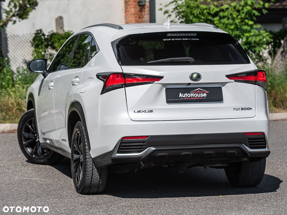 Lexus NX 300h Executive-Line - 13