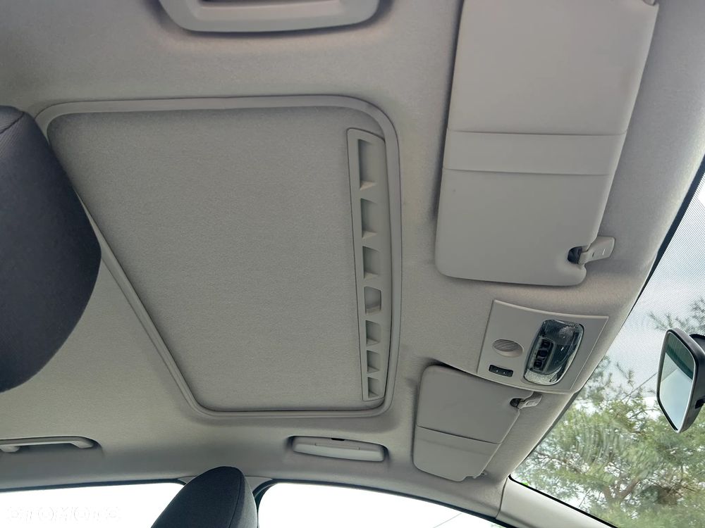 Ford Focus C-Max 1.8 Ghia - 9