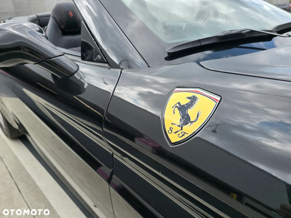 Ferrari California T - 23