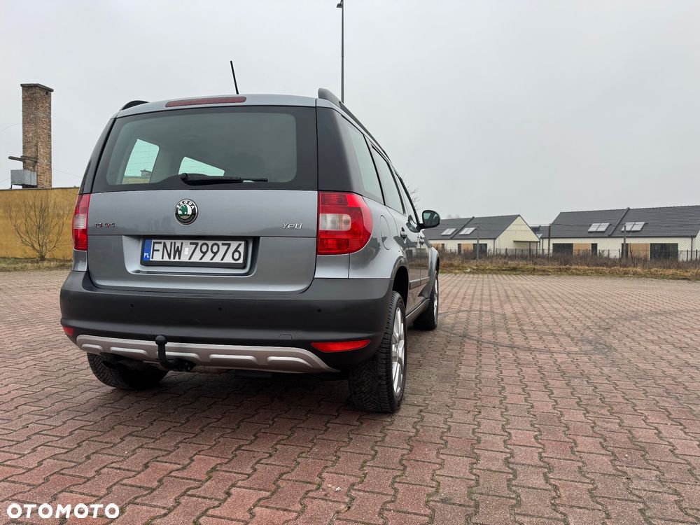 Skoda Yeti 2.0 TDI 4x4 Ambition - 13