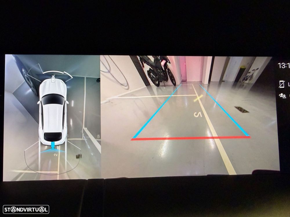 Porsche Taycan Cross Turismo Turbo - 13