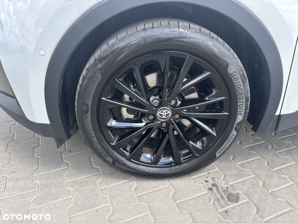 Toyota C-HR - 24