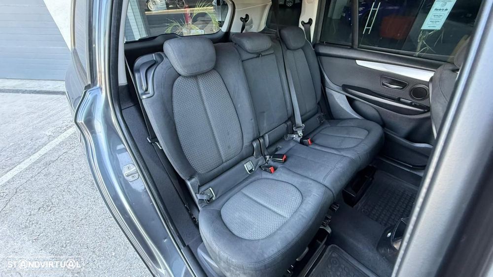 BMW 216 Gran Tourer - 4