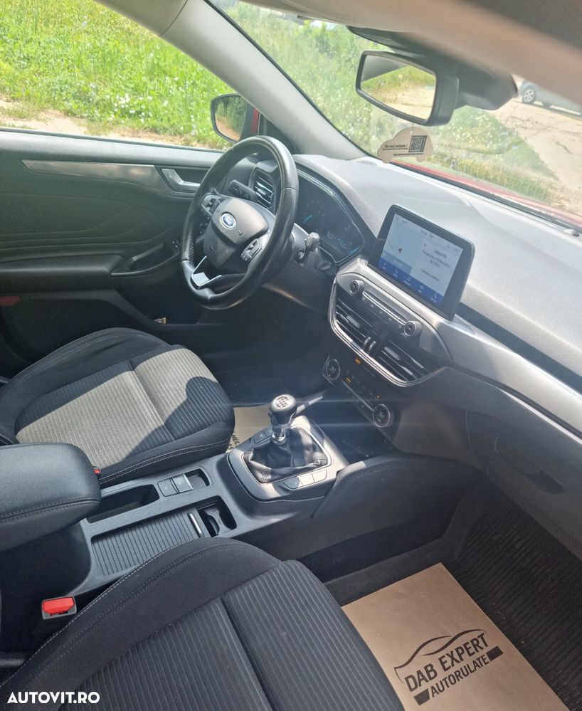 Ford Focus 1.0 EcoBoost Titanium Business - 21