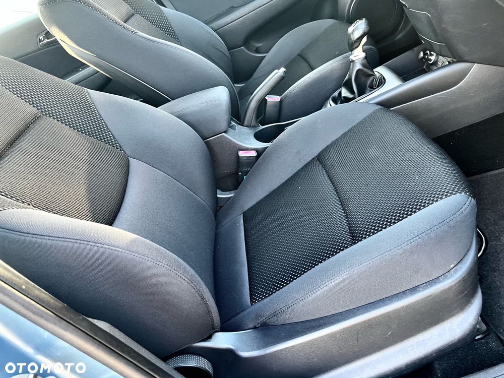 Hyundai i30 i30cw 1.4 FIFA WM Edition - 10