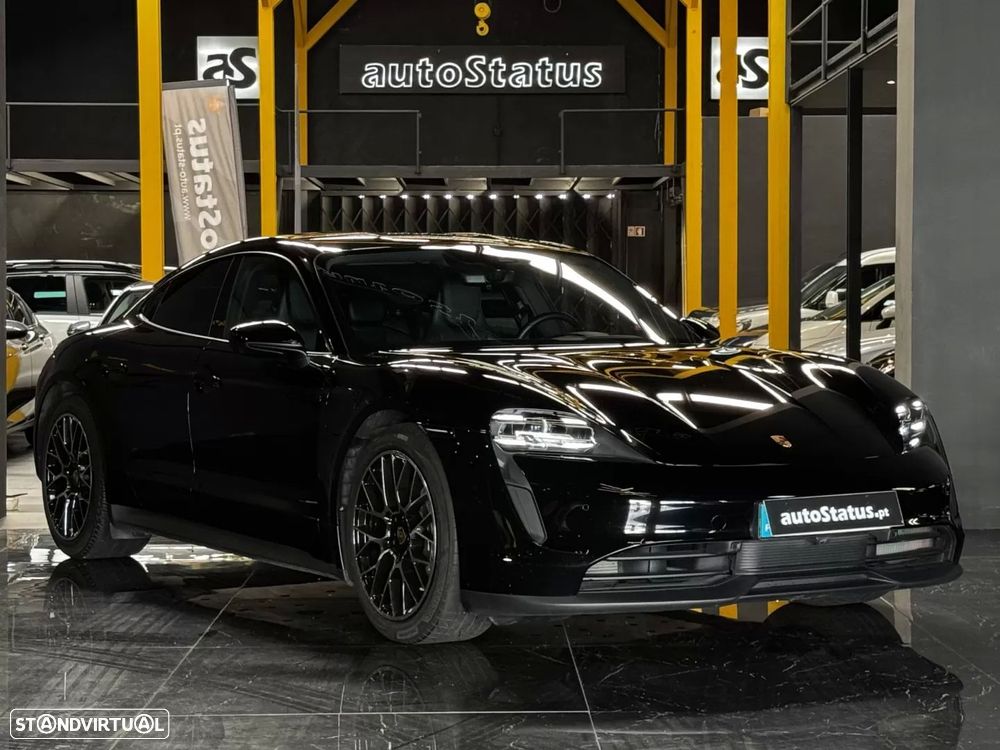 Porsche Taycan 4 - 2