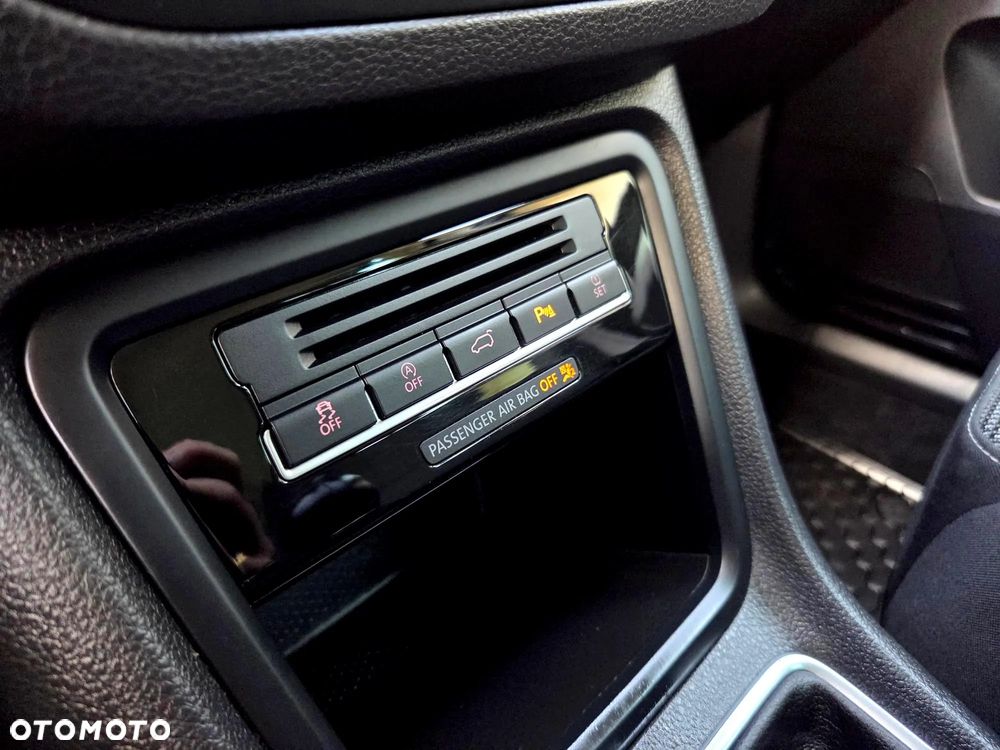 Volkswagen Sharan - 35