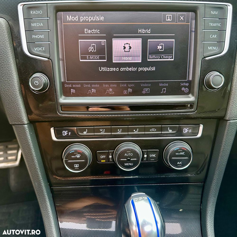 Volkswagen Golf 1.4 GTE Plug-In-Hybrid DSG - 26