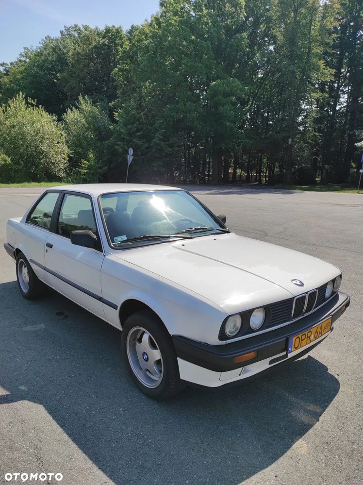BMW Seria 3 318i - 6