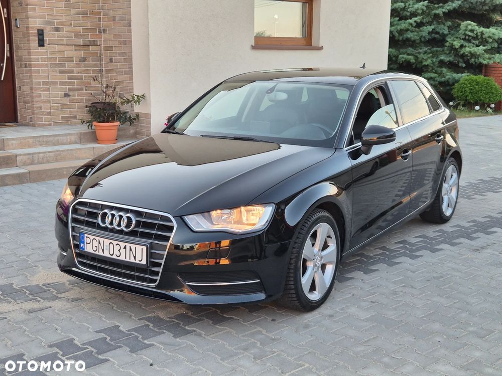 Audi A3 Sportback 1.6 TDI Ambiente - 1