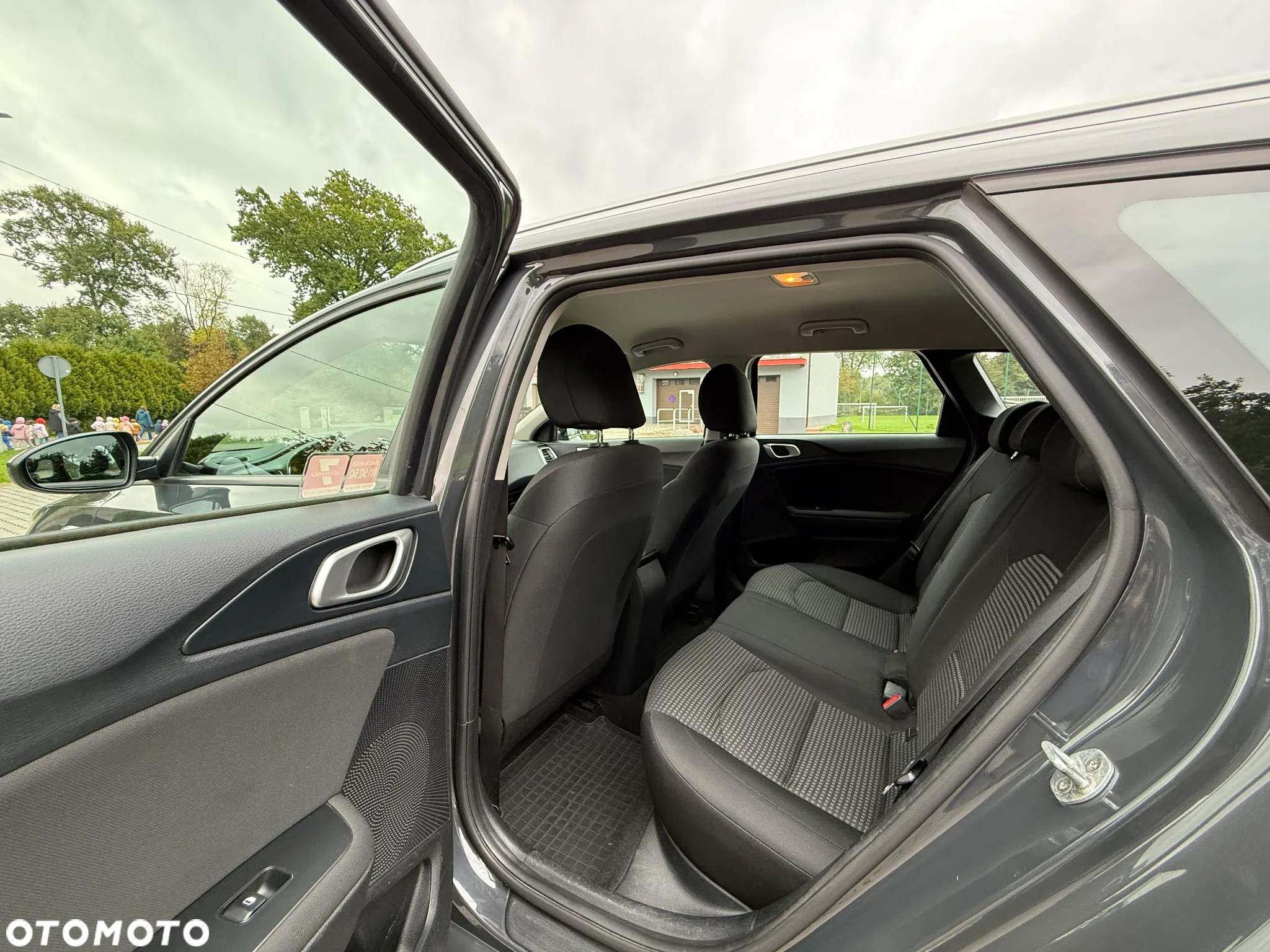 Kia Ceed 1.6 CRDi SCR M - 15