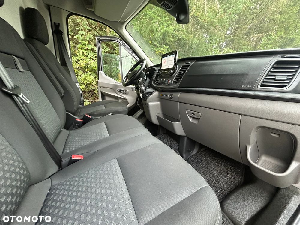 Ford Transit Maxi - 15