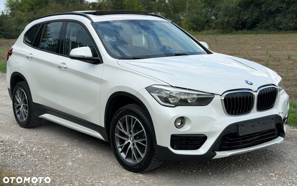 BMW X1 sDrive18d Sport Line - 12