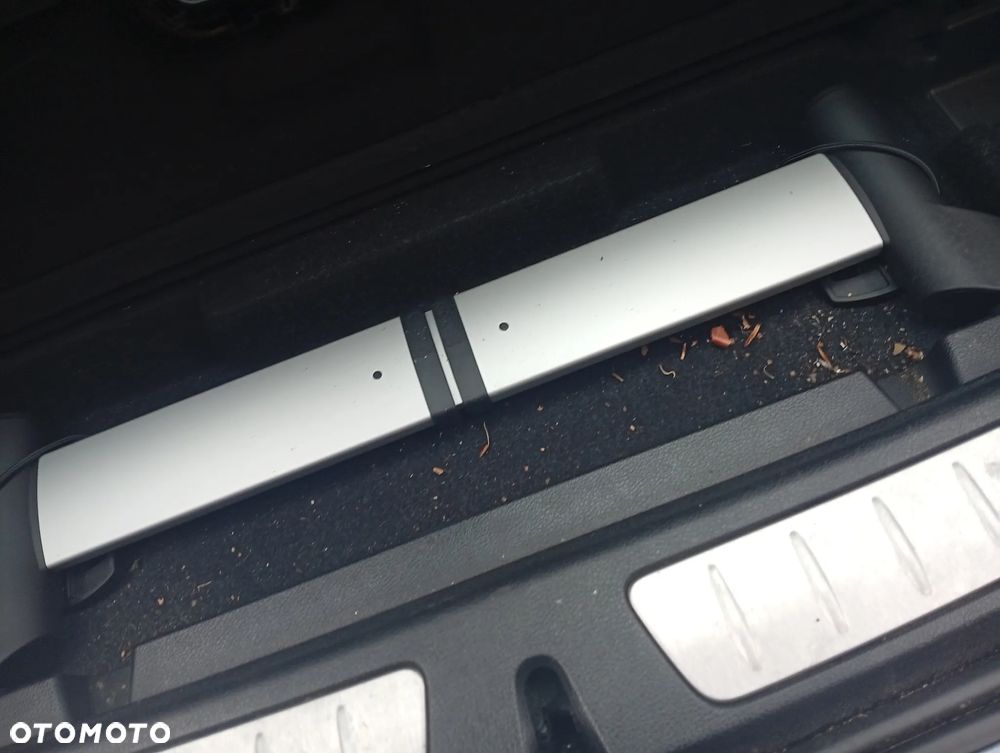 BMW Seria 3 320i Sport Line - 10