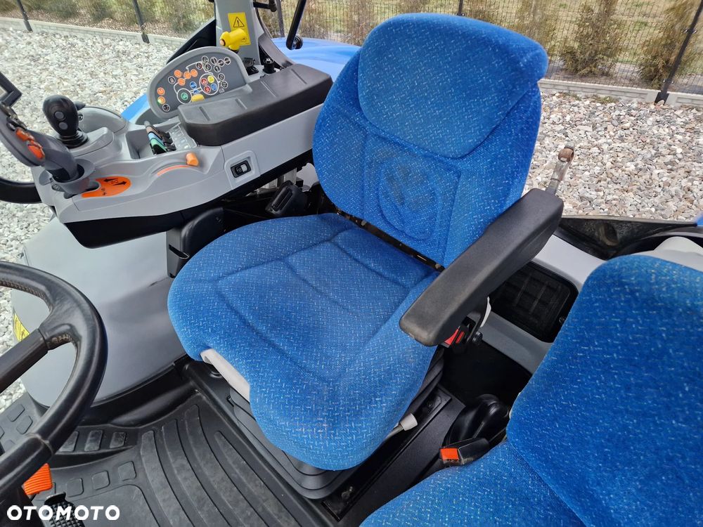 New Holland T7.200 AUTOCOMMAND - 14