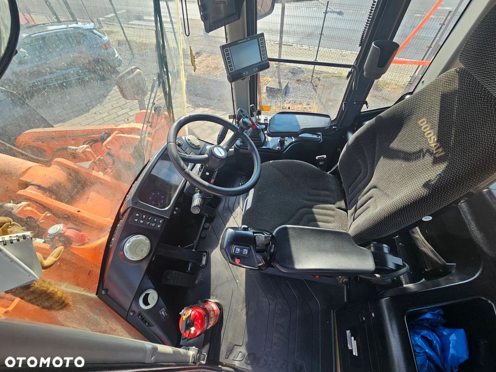 Doosan DL450 - 6