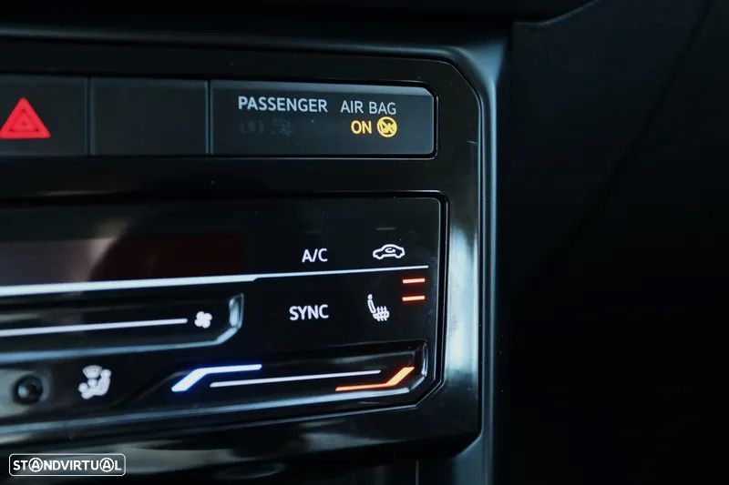 Volkswagen T-Cross 1.0 TSI Style — fotografia 11