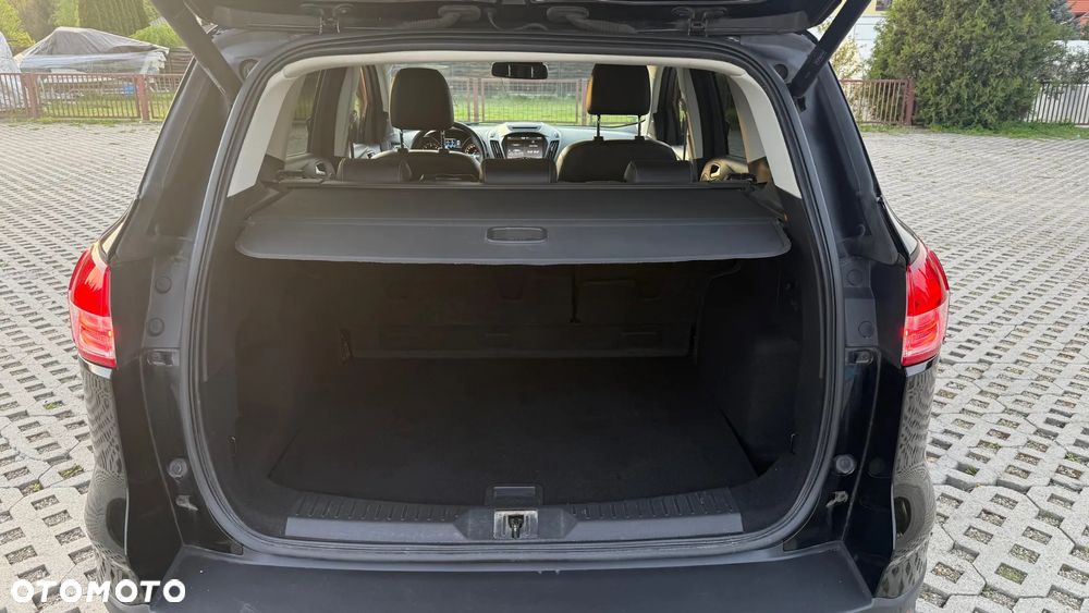 Ford Kuga 2.0 TDCi AWD Titanium - 17