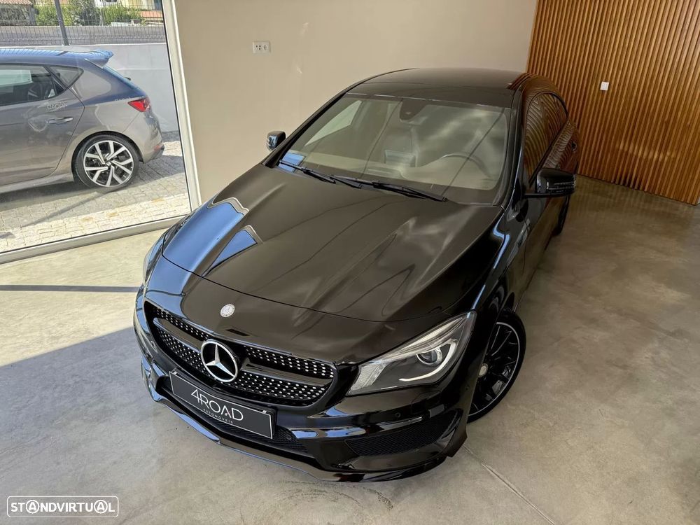 Mercedes-Benz CLA 200 d Shooting Brake AMG Line - 3