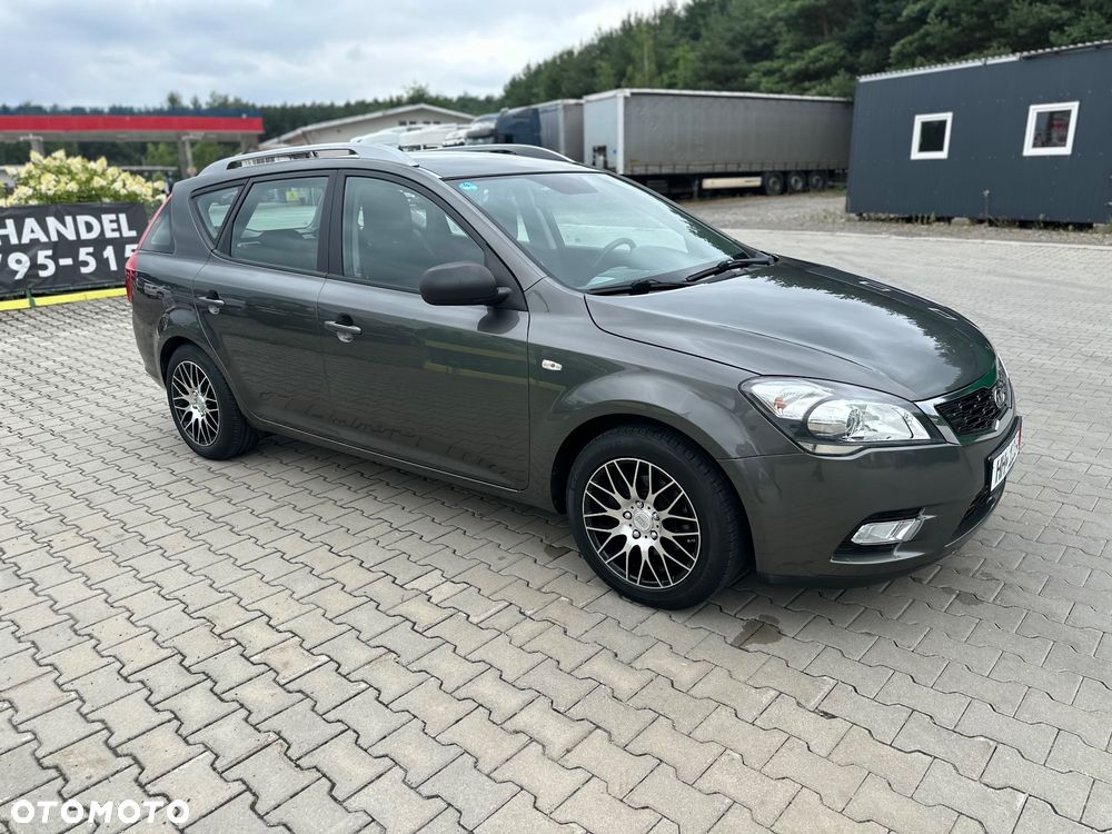 Kia Ceed 1.4 M Euro2012 - 23